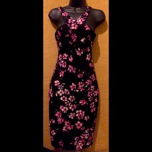 Striking cocktail/date night dress!